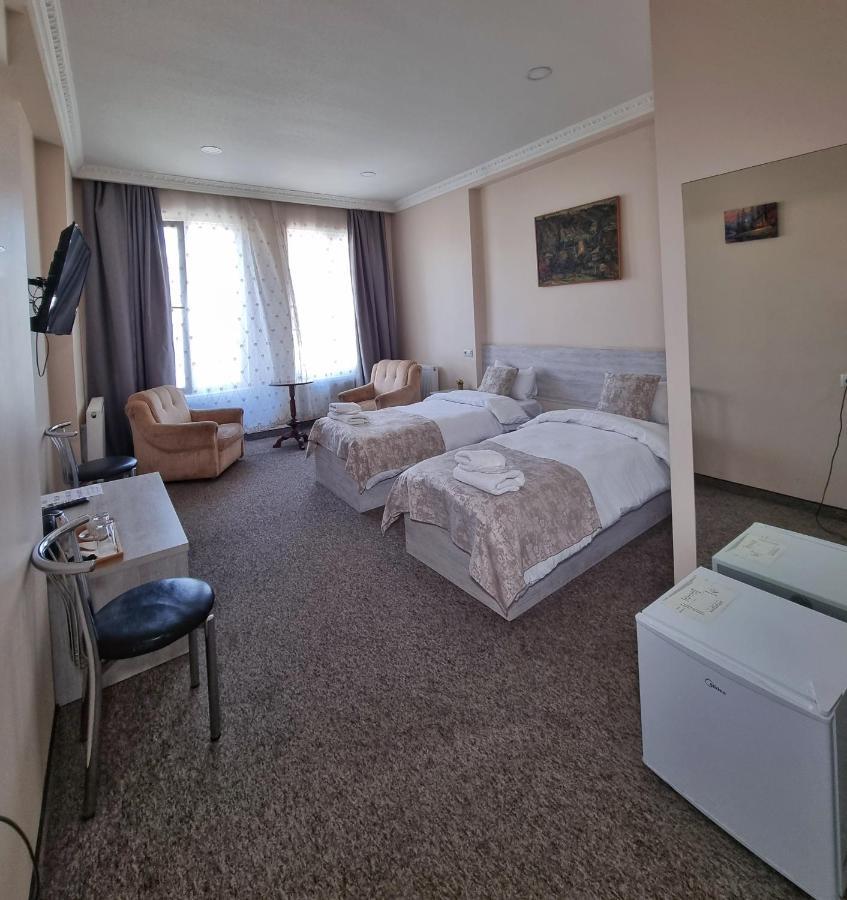 Rail Hotel Tbilisi Luaran gambar